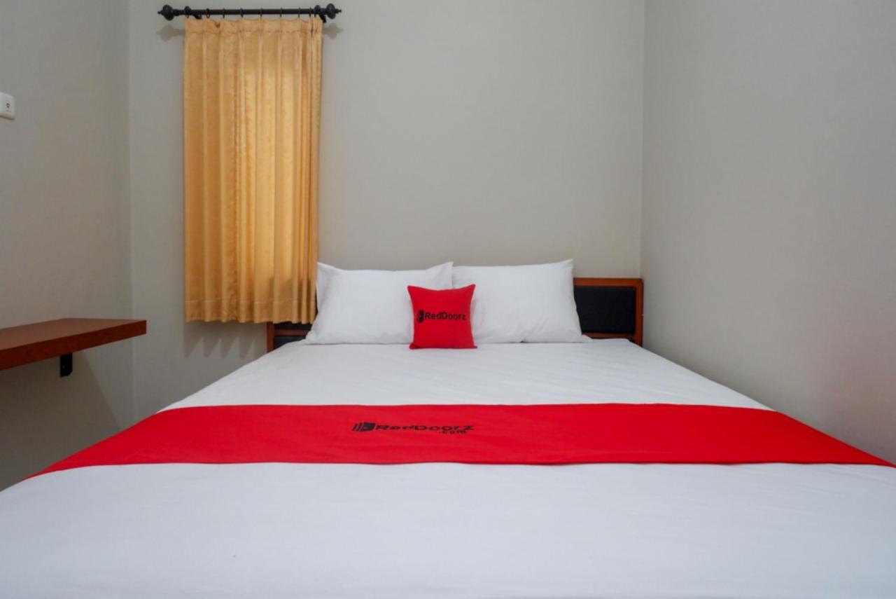 Reddoorz Near Kampus Ump Purwokerto 2 Hotel Sumbang Exterior photo