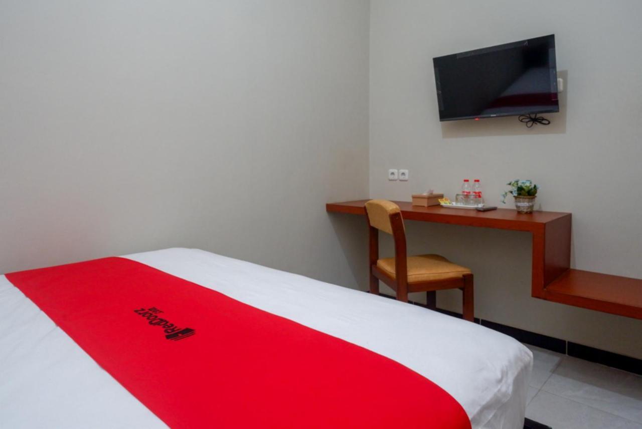 Reddoorz Near Kampus Ump Purwokerto 2 Hotel Sumbang Exterior photo