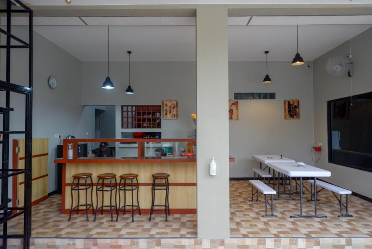 Reddoorz Near Kampus Ump Purwokerto 2 Hotel Sumbang Exterior photo