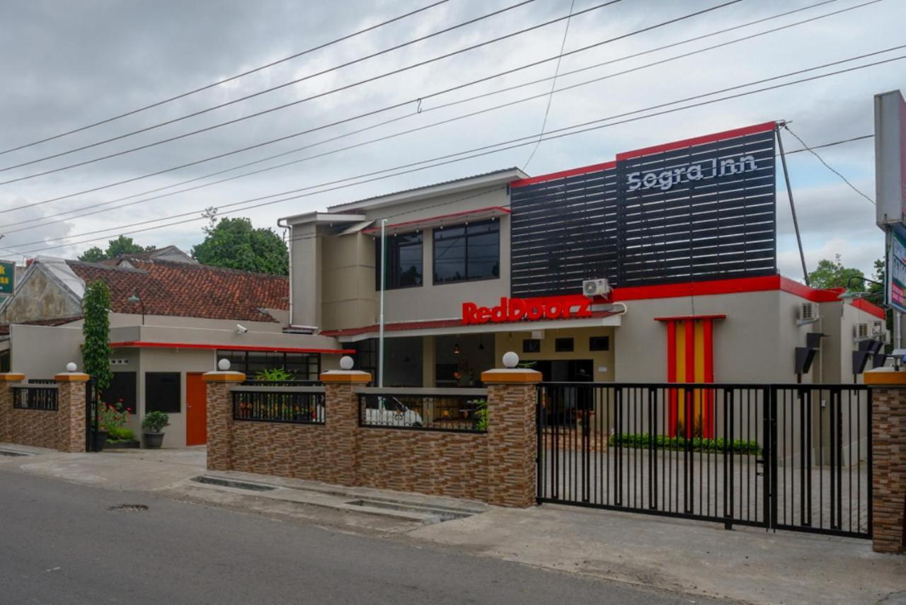 Reddoorz Near Kampus Ump Purwokerto 2 Hotel Sumbang Exterior photo