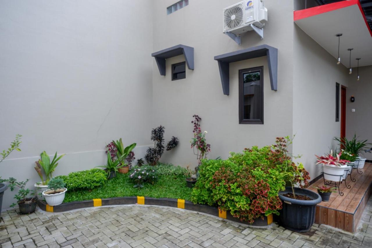 Reddoorz Near Kampus Ump Purwokerto 2 Hotel Sumbang Exterior photo